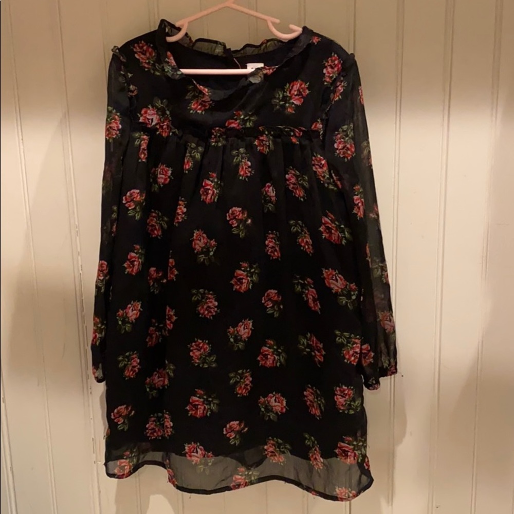 Gap: black floral dress